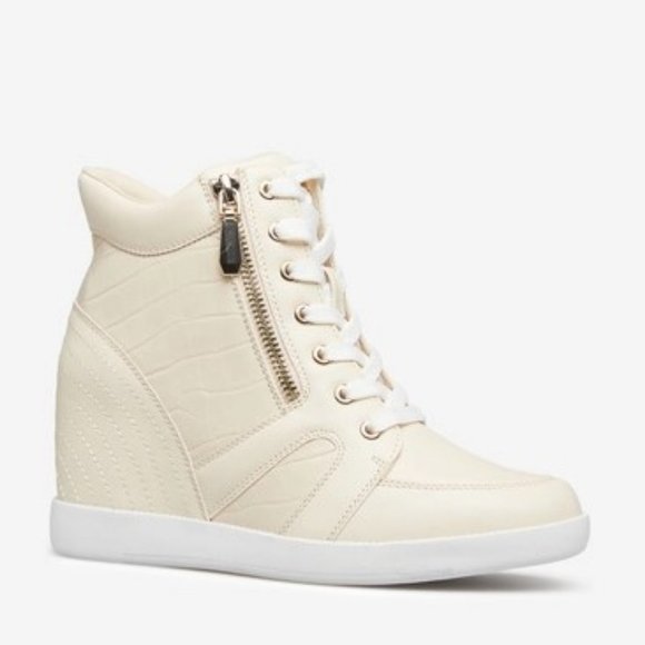 Wedged Hi-Top Sneaker for Hi-Arches - Picture 1 of 6